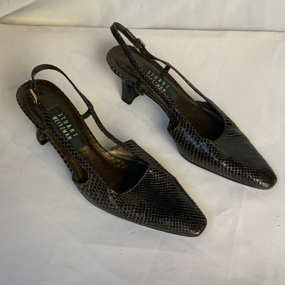 STUART WEITZMAN Snakeskin Animal Print Slingback Pumps size 8